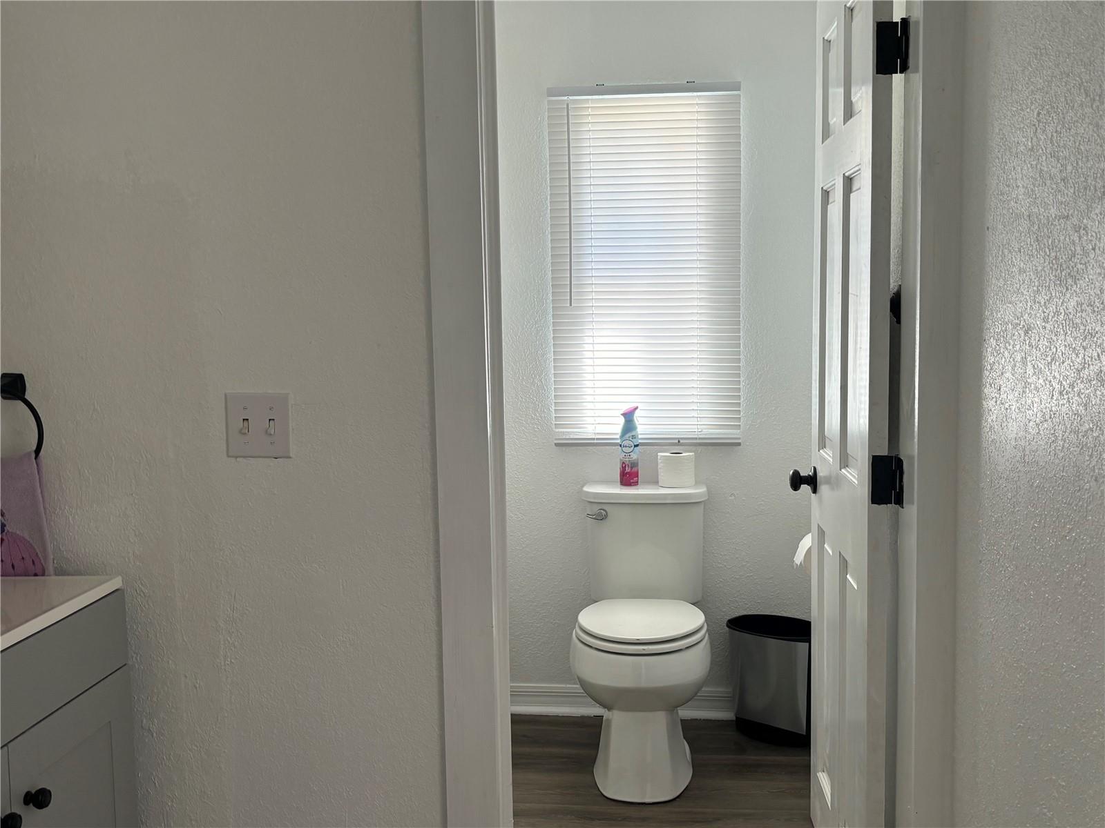 ZELLWOOD STATION - Residential