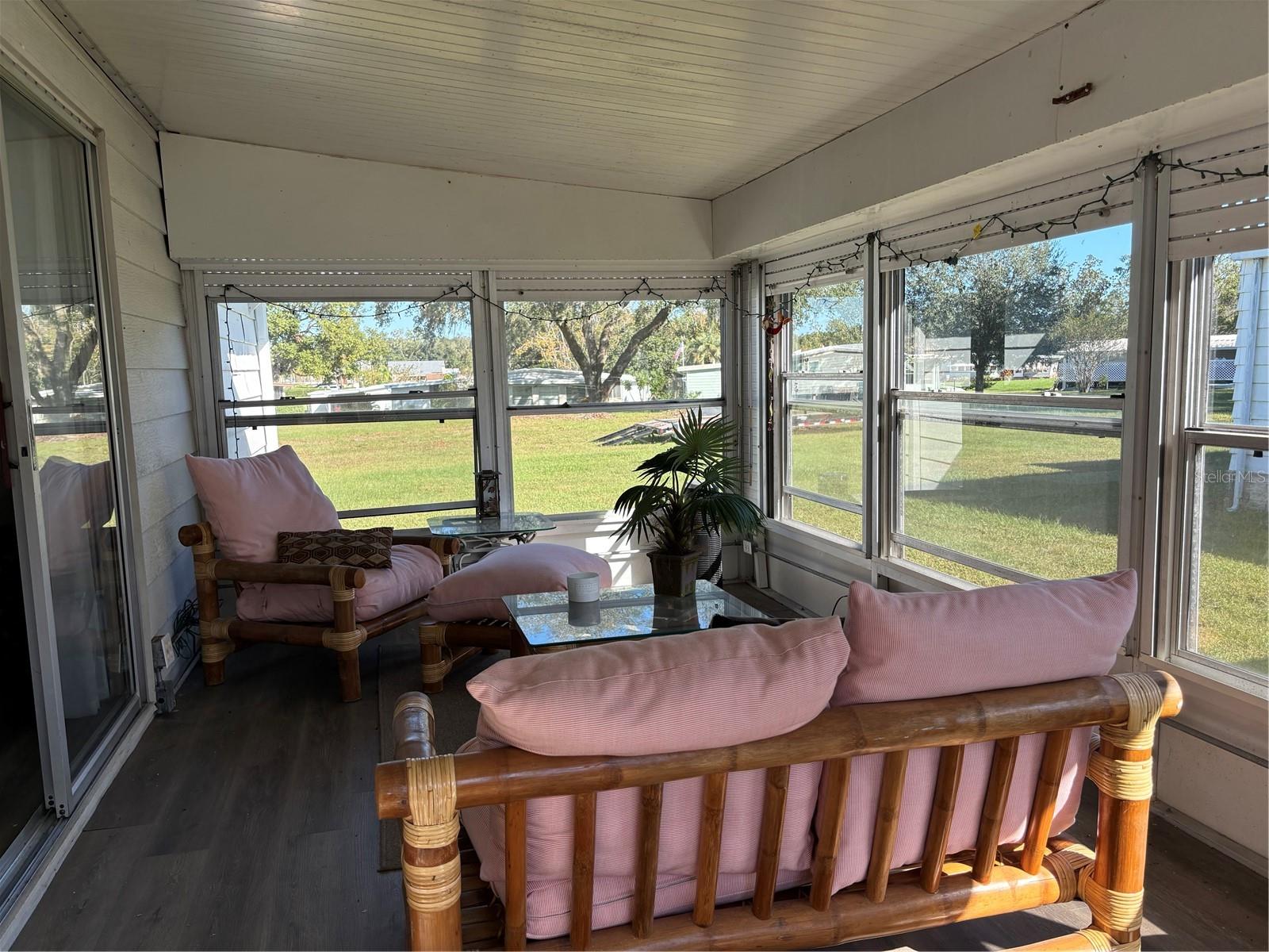 ZELLWOOD STATION - Residential