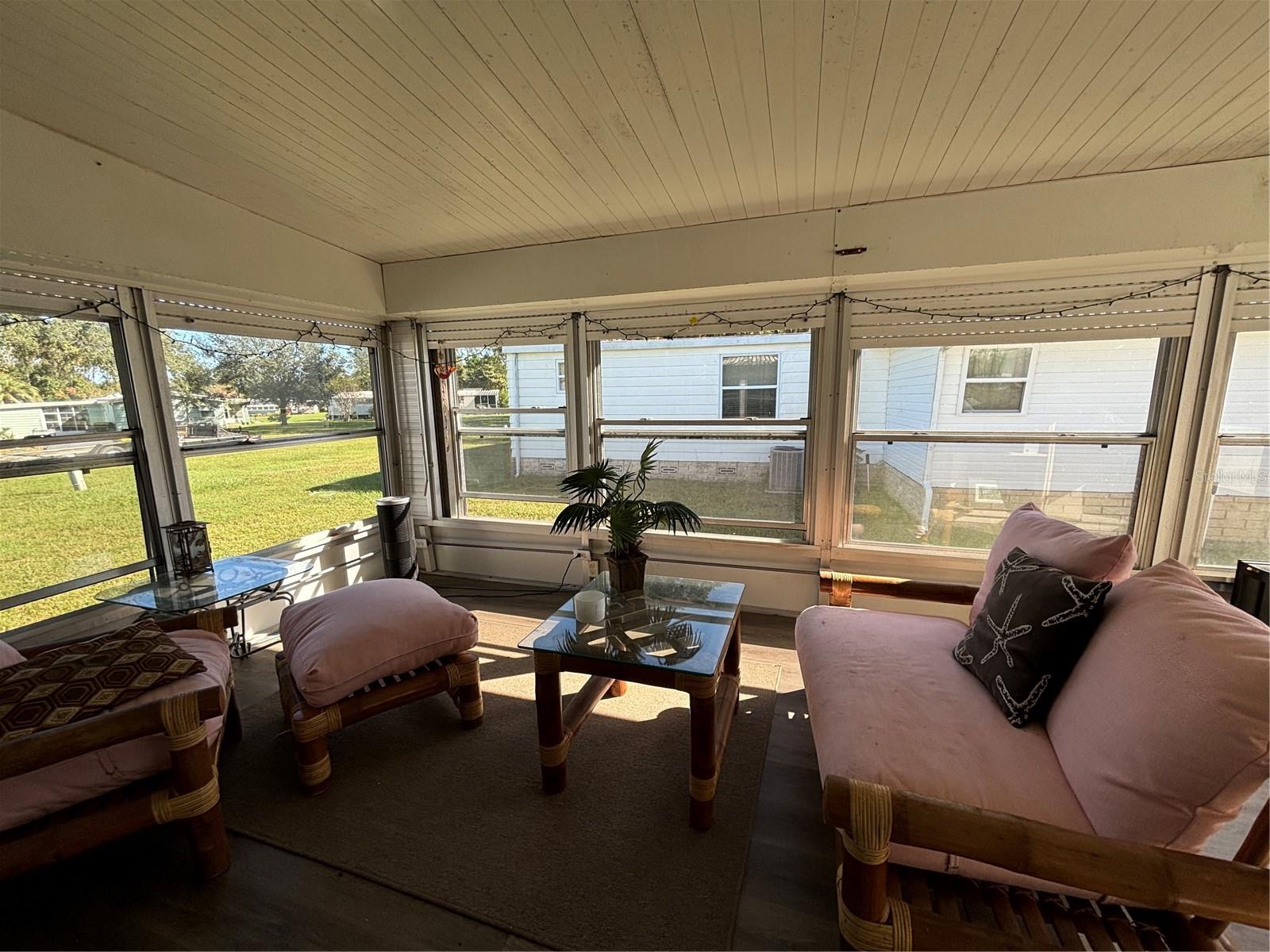 ZELLWOOD STATION - Residential