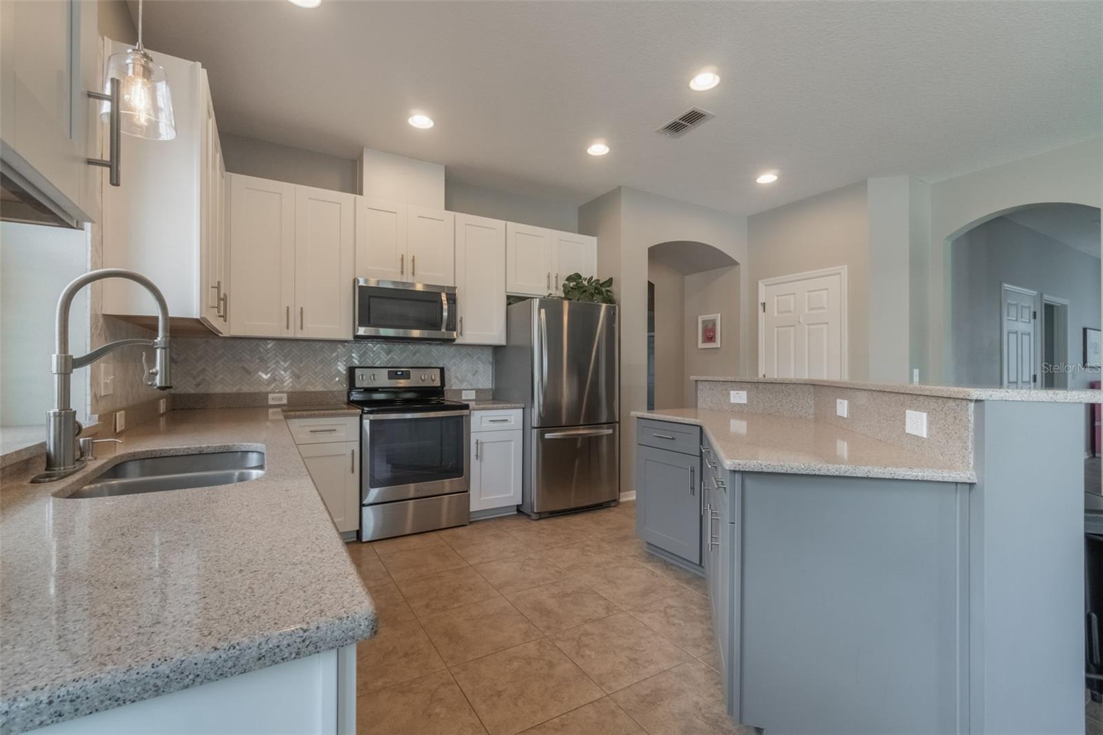 3223 BLAZING STAR LANE