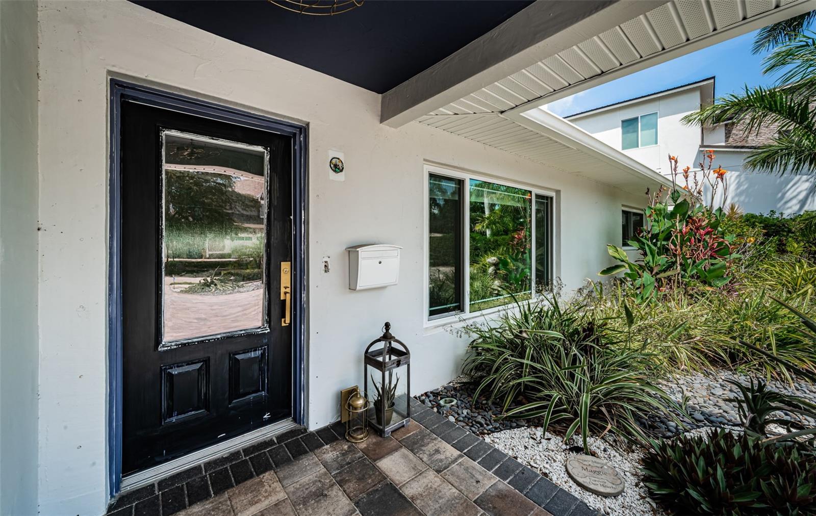 333 BELLEAIR DRIVE NE