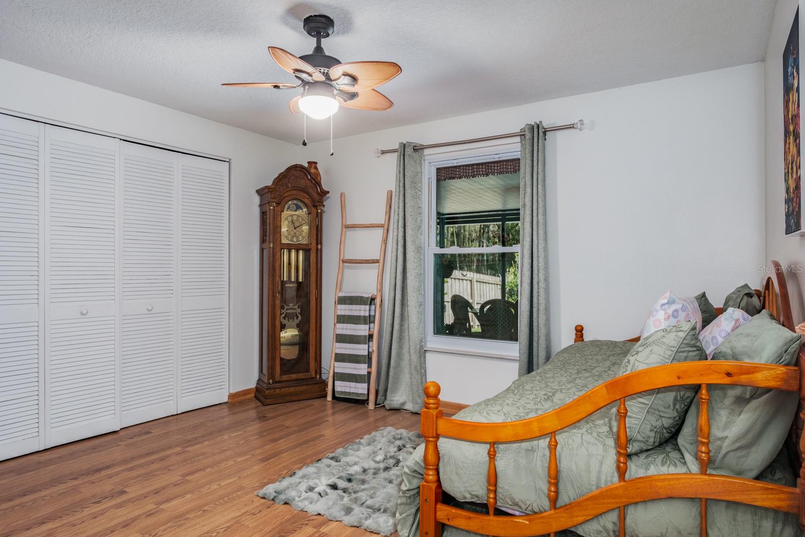 MANORS OF FOREST LAKES THE - Residential