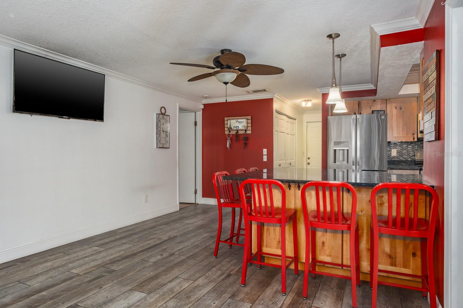 MANORS OF FOREST LAKES THE - Residential