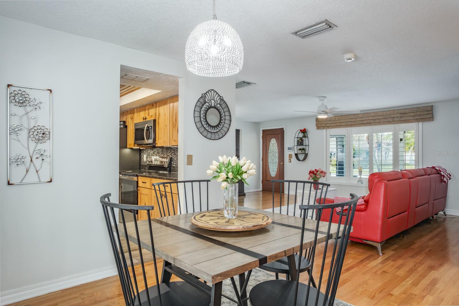 MANORS OF FOREST LAKES THE - Residential