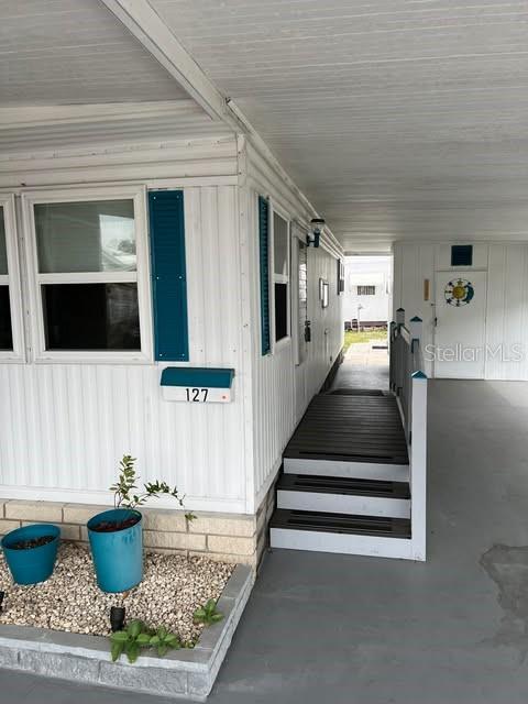 82127 B STREET N 127