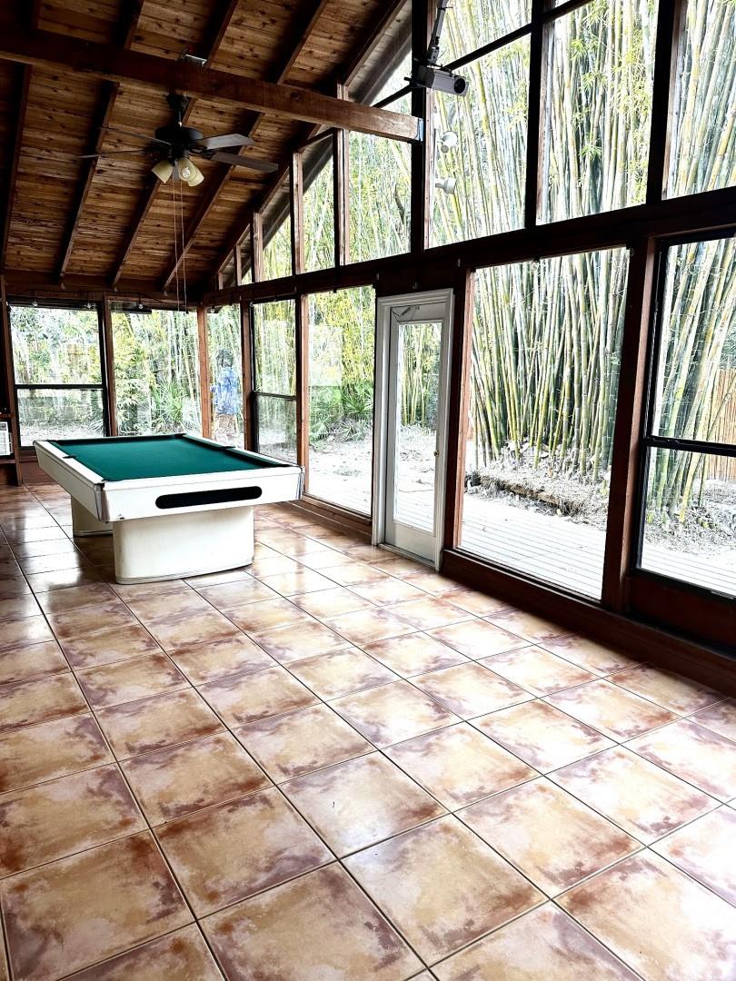 SUNRISE UNIT 2D - Residential