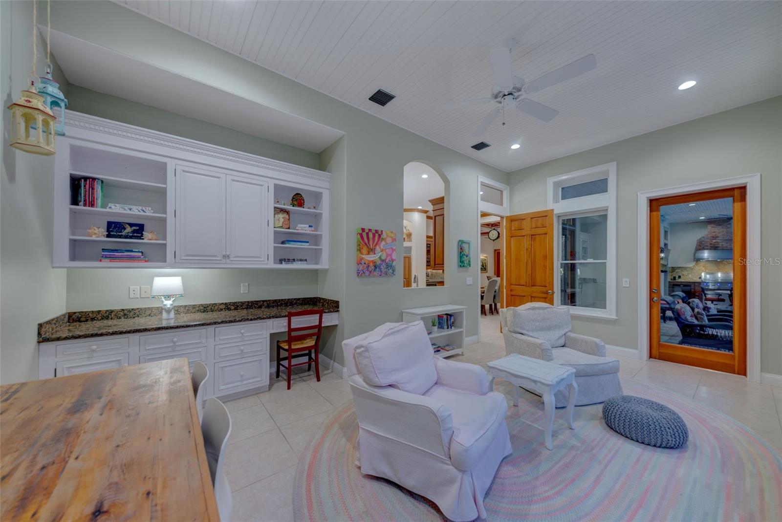 WOODSONG - Residential