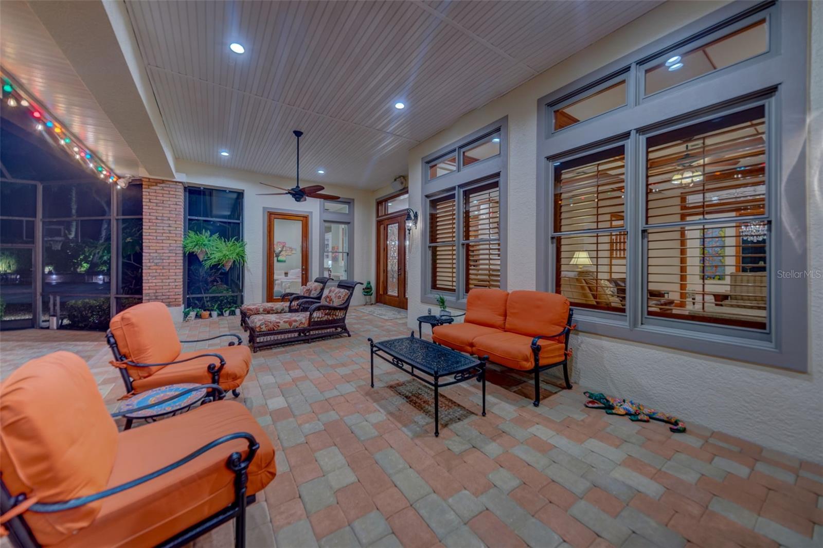 WOODSONG - Residential