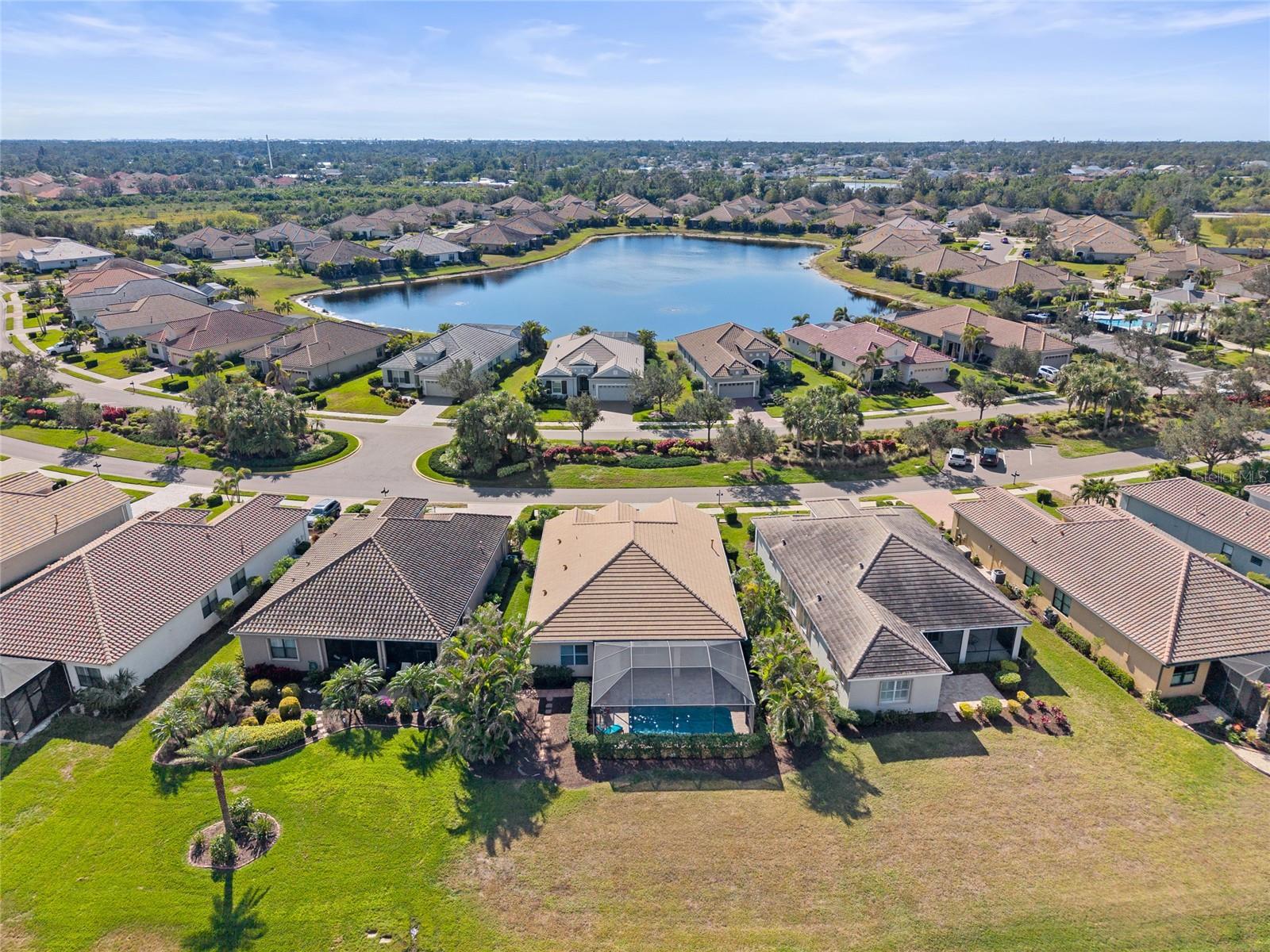 BOCA ROYALE PH 1 - Residential