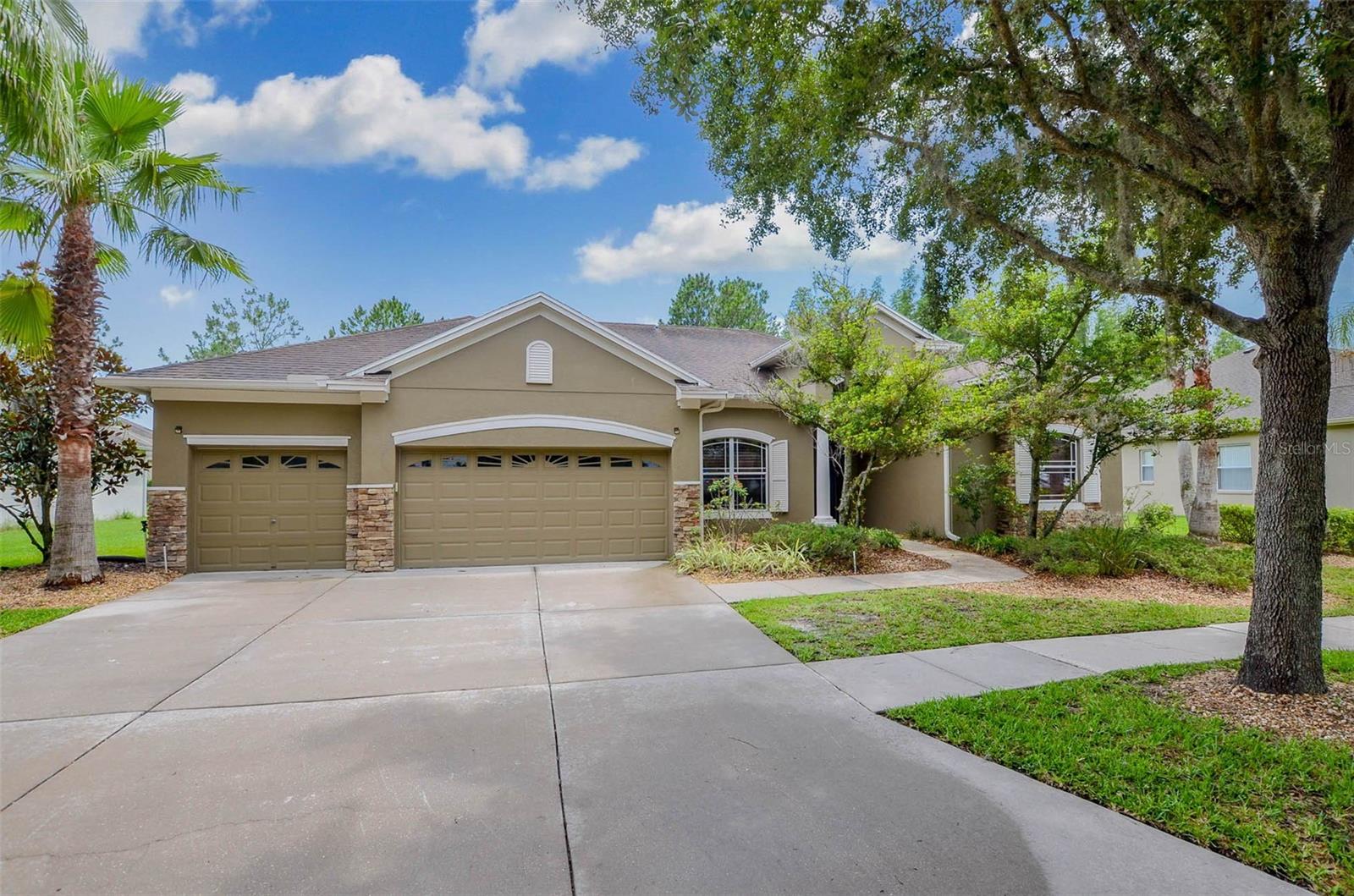 10645 PLANTATION BAY DRIVE