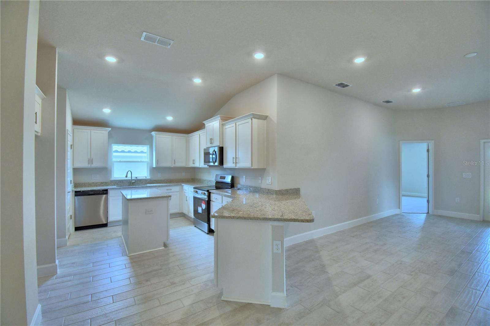 5208 TENNESSEE RIDGE COURT