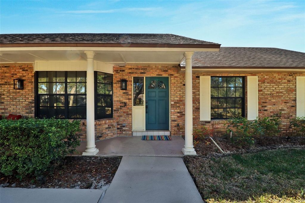 Photo of 4318 Woodtree Lane, Orlando, FL 32835 (MLS # S5142802)