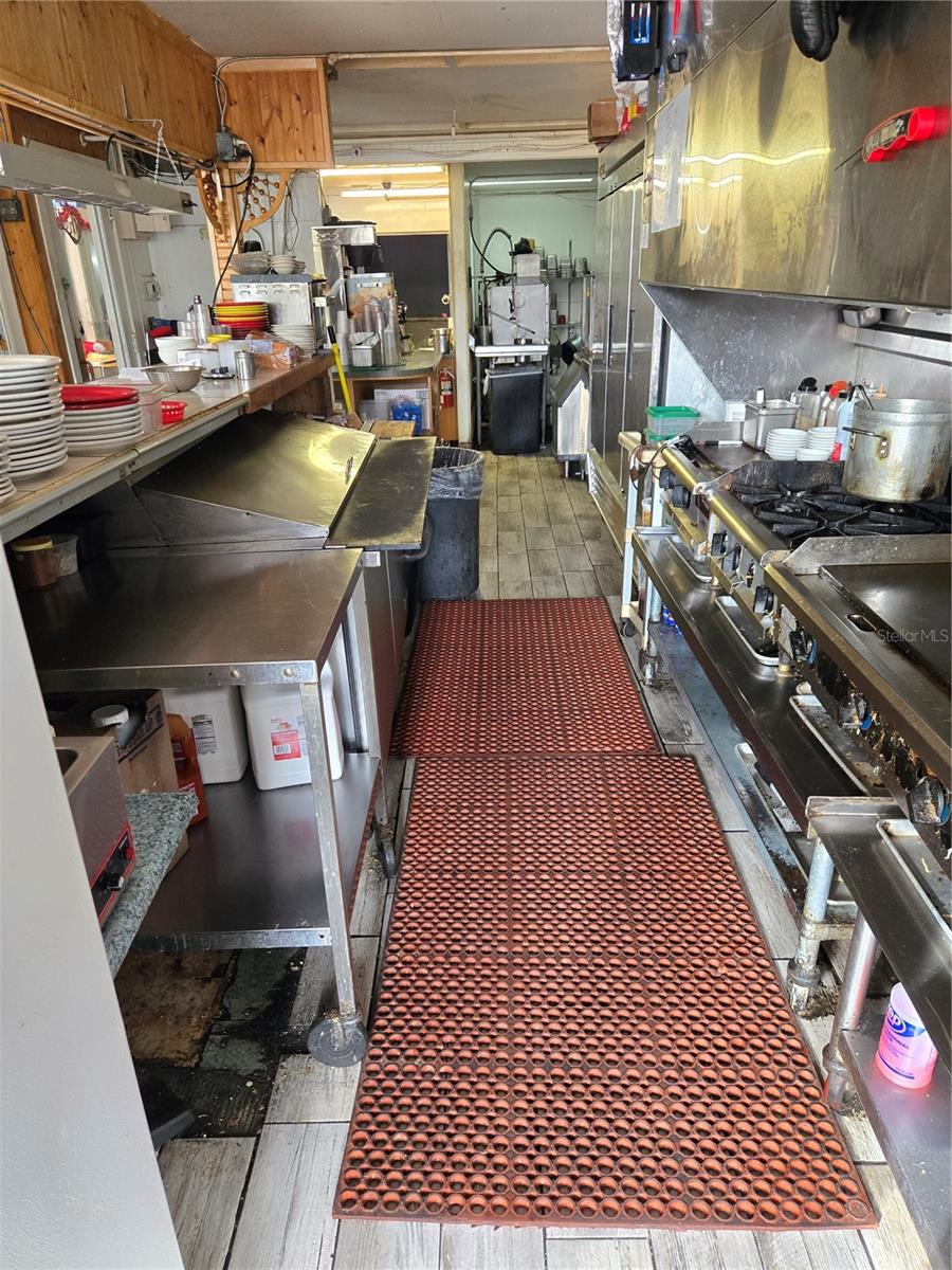 TARPON SPGS OFFICIAL MAP - Business Opportunity