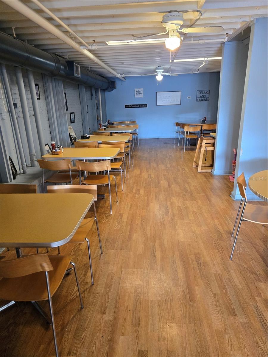 TARPON SPGS OFFICIAL MAP - Business Opportunity