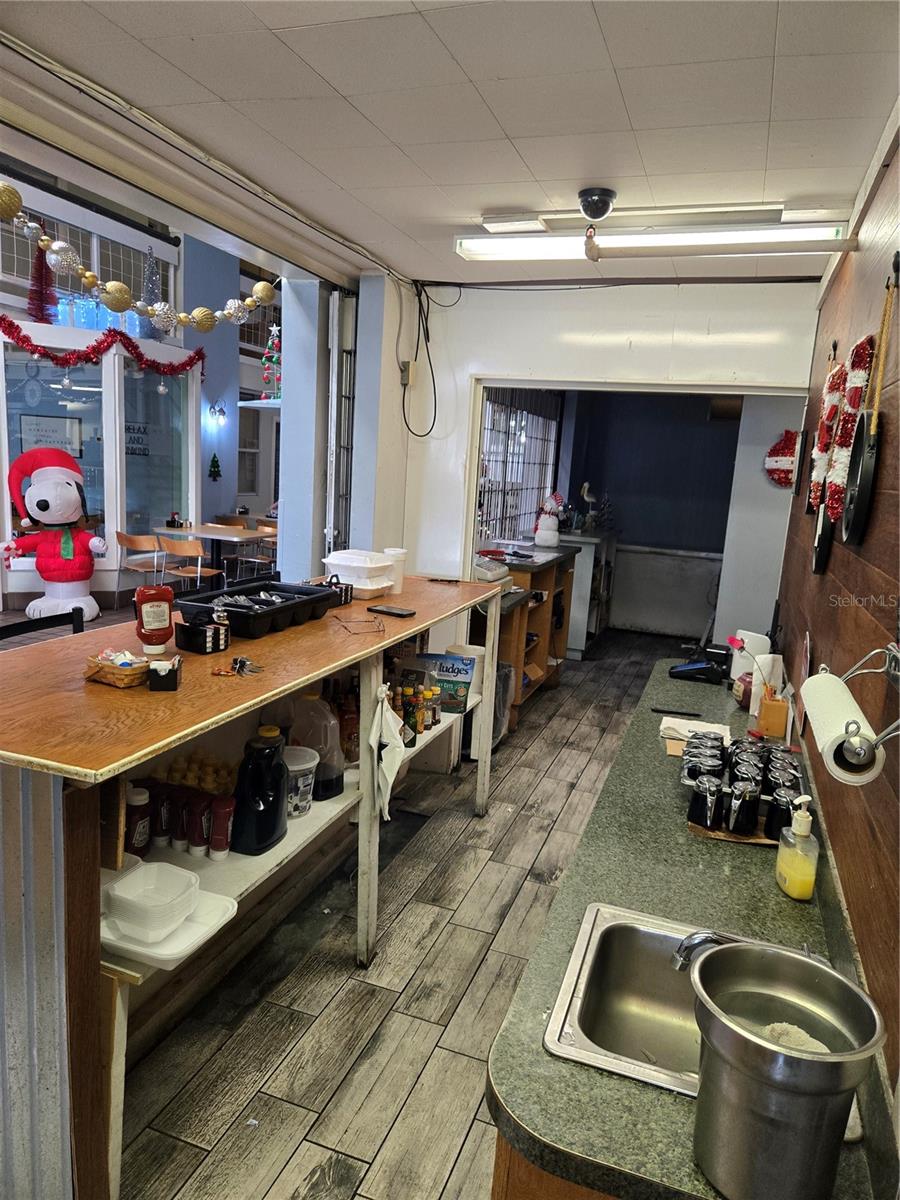 TARPON SPGS OFFICIAL MAP - Business Opportunity