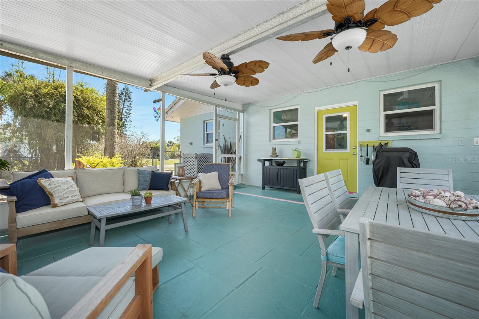 ORMOND BCH ESTATES - Residential