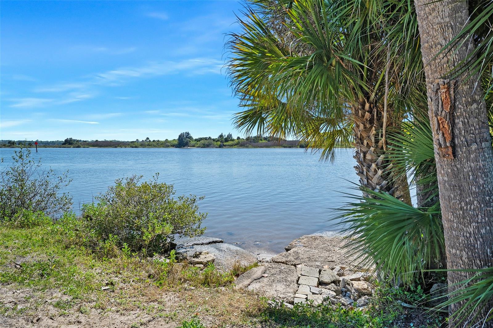 ORMOND BCH ESTATES - Residential