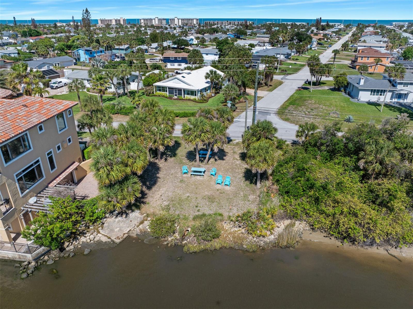 ORMOND BCH ESTATES - Residential