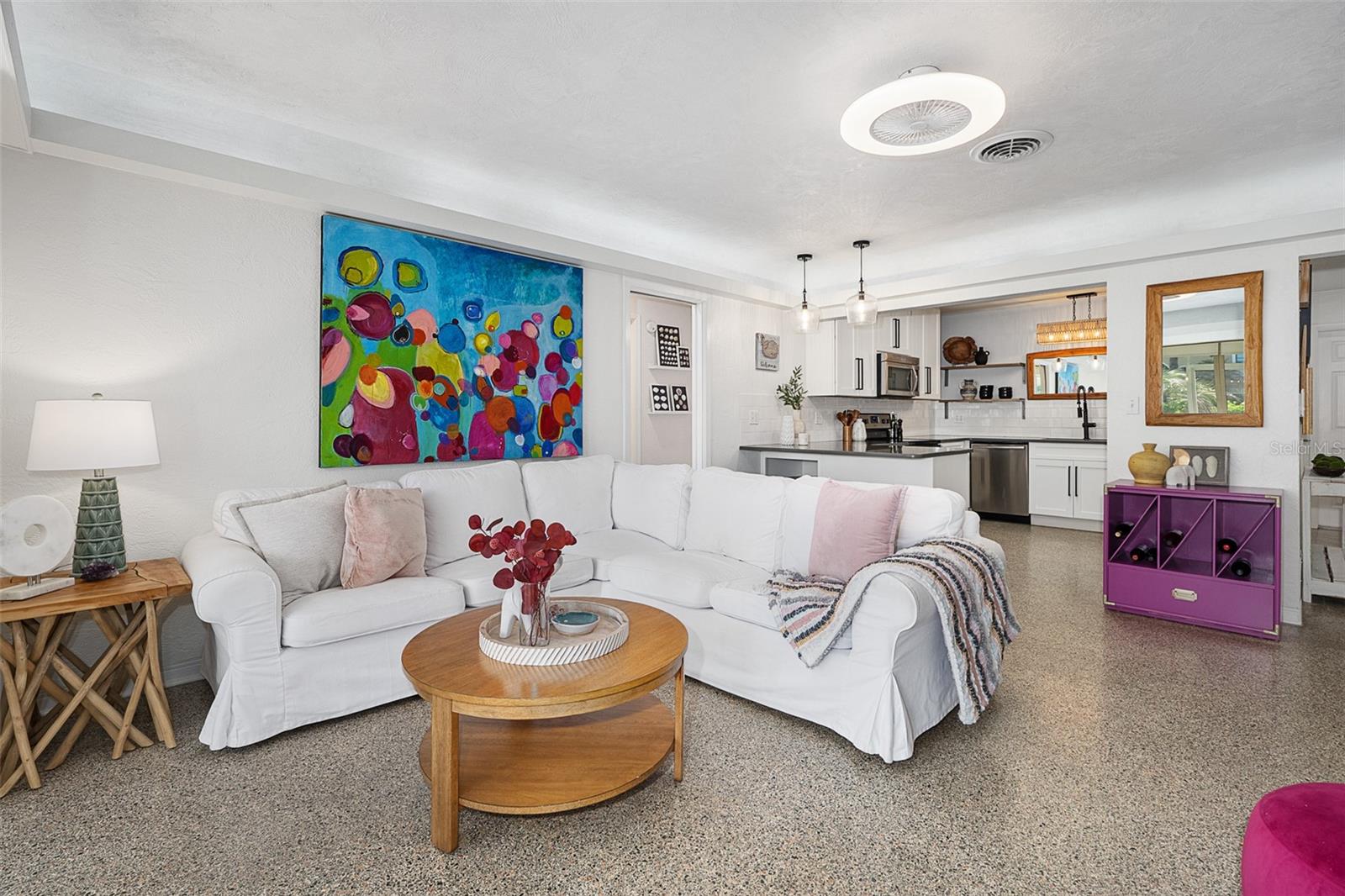 ORMOND BCH ESTATES - Residential