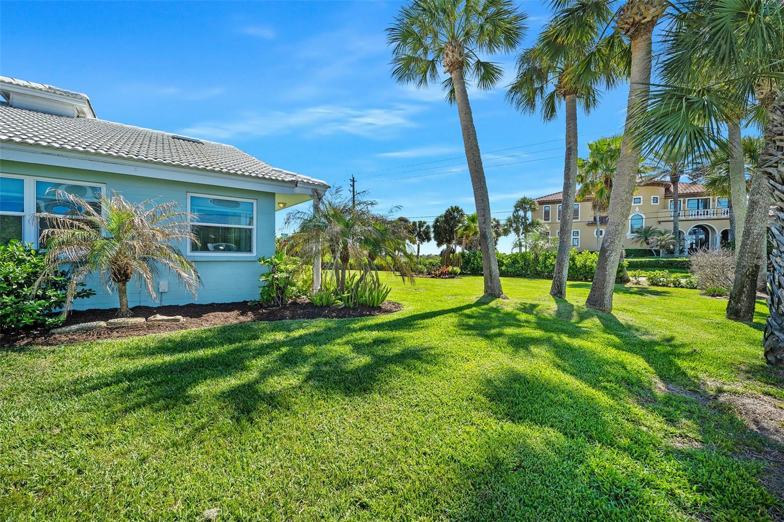 ORMOND BCH ESTATES - Residential