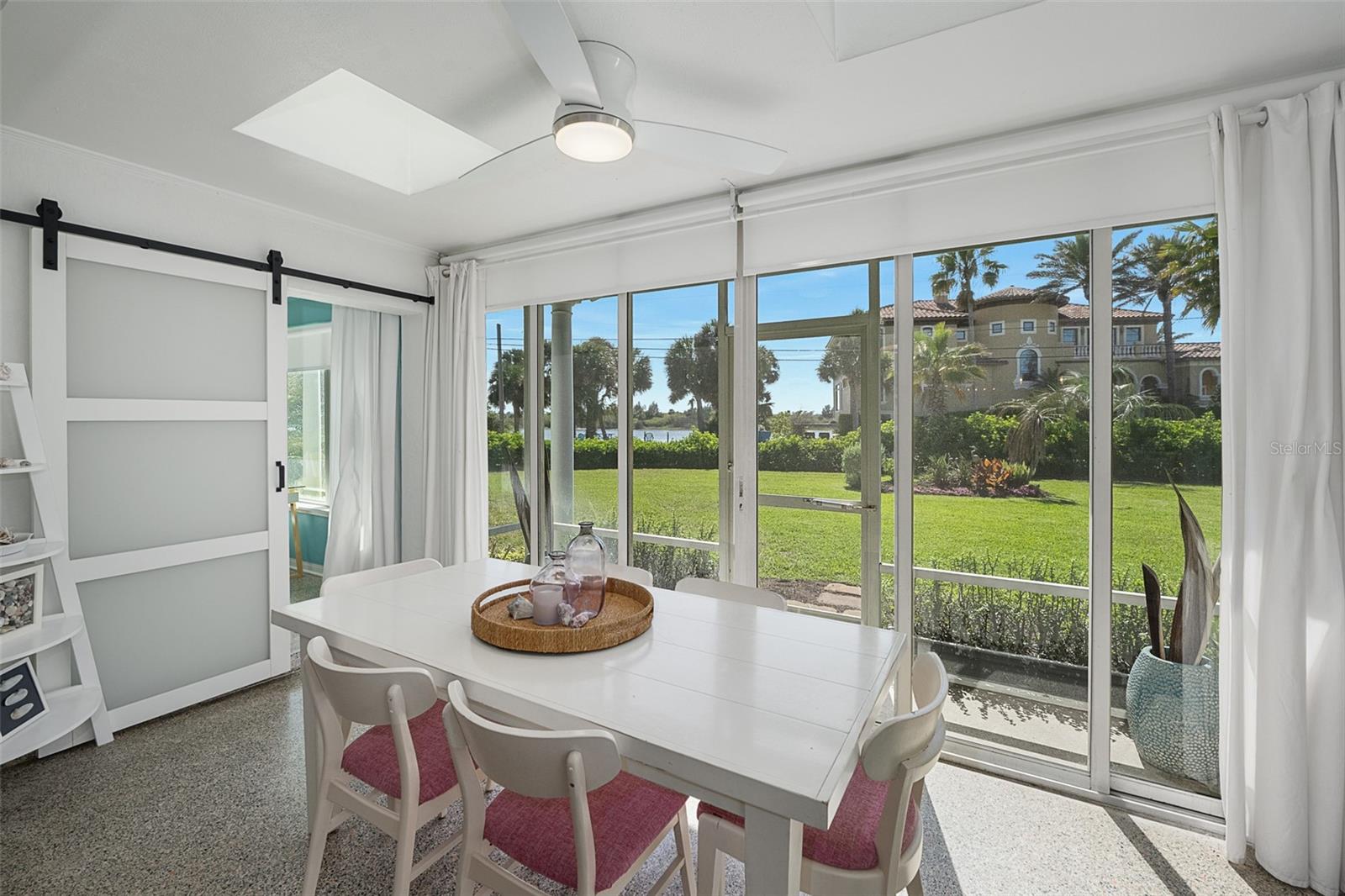 ORMOND BCH ESTATES - Residential