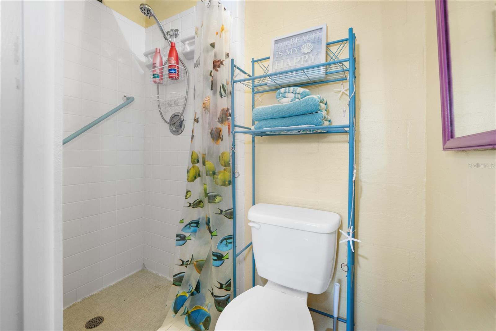 ORMOND BCH ESTATES - Residential