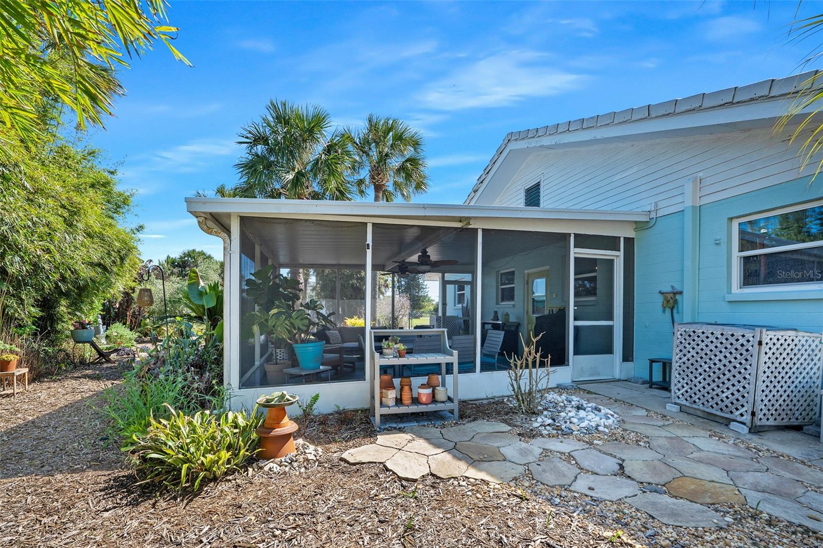 ORMOND BCH ESTATES - Residential