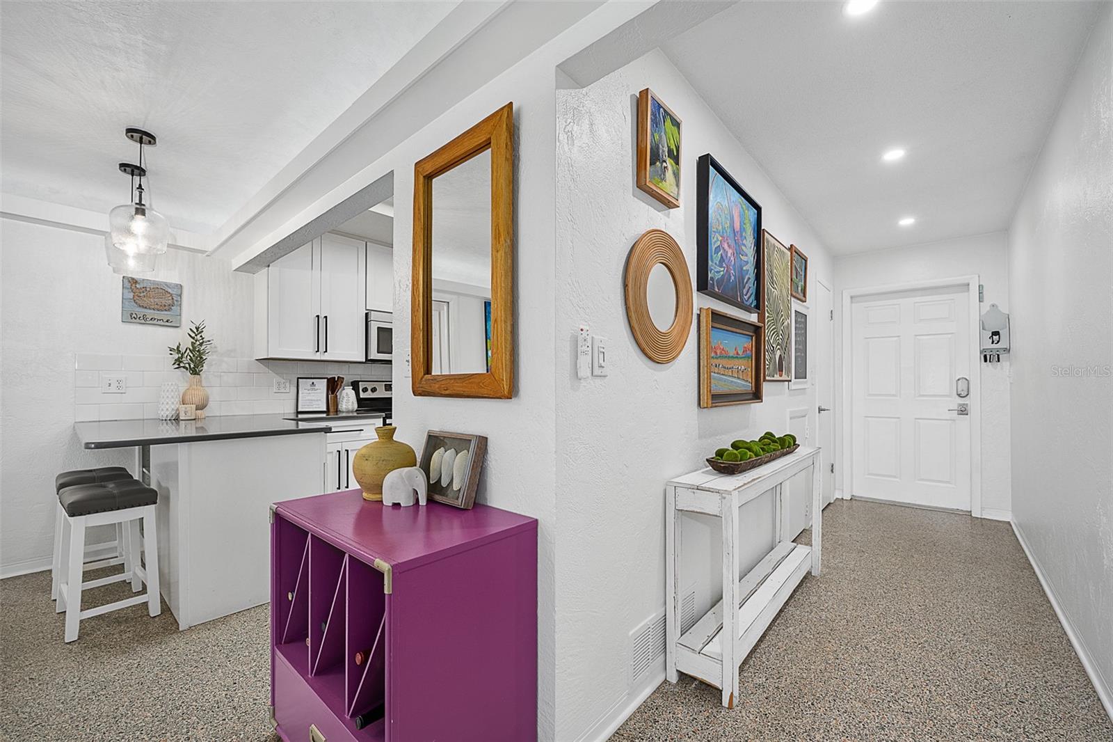 ORMOND BCH ESTATES - Residential