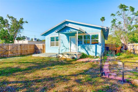 A home in TAMPA