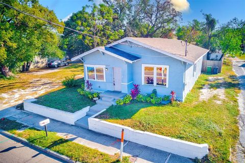 A home in TAMPA