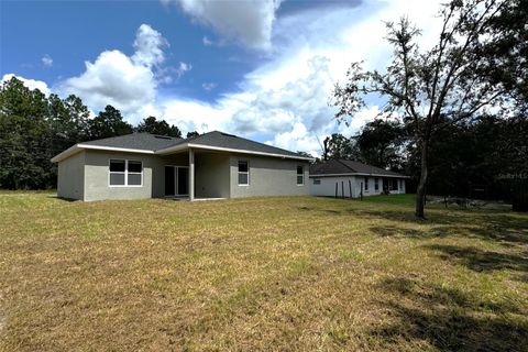 A home in CITRUS SPRINGS