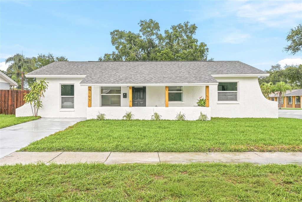 Photo of 6197 98th Avenue N, Pinellas Park, FL 33782 (MLS # TB8535192)