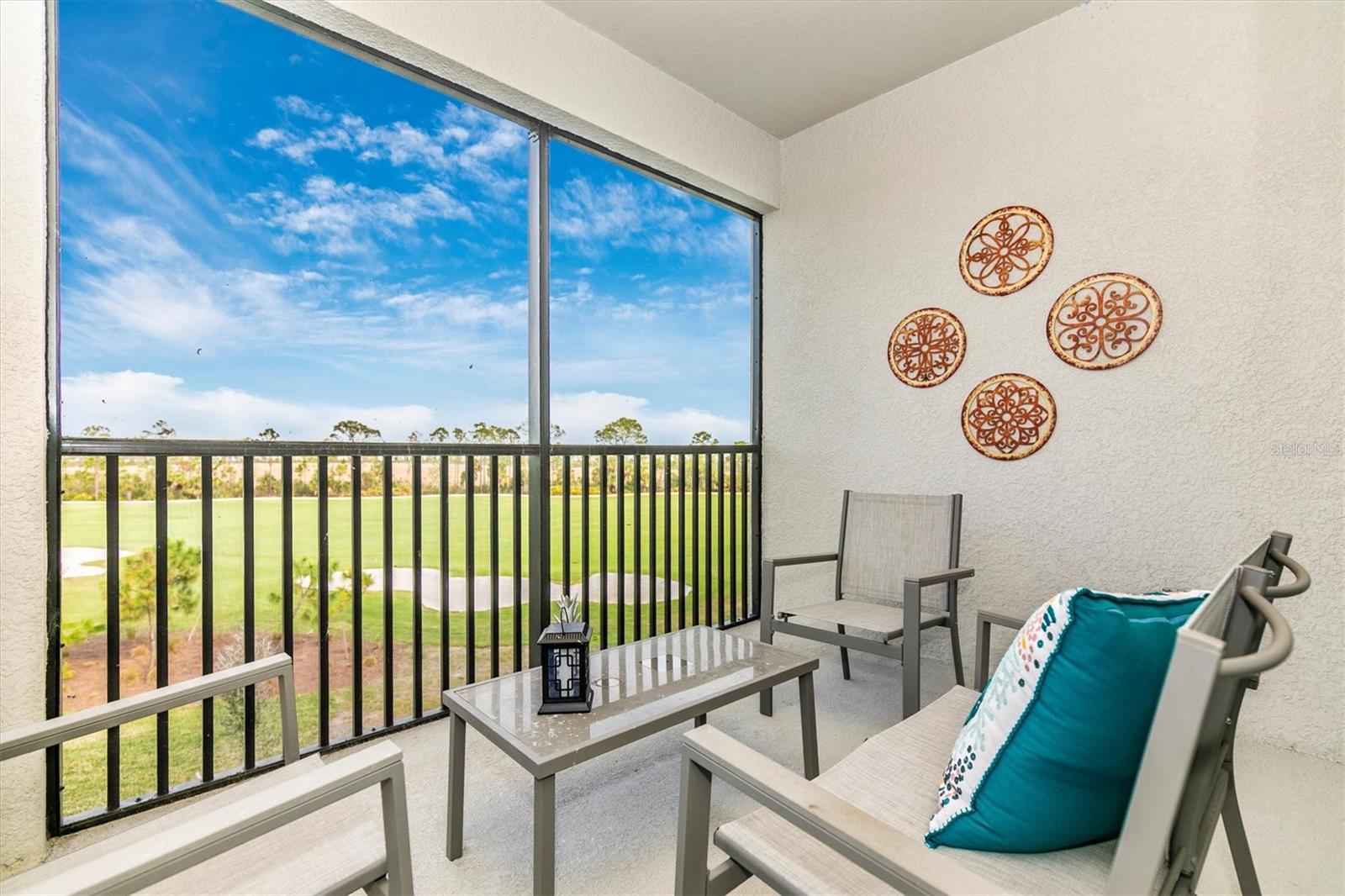 WELLEN PARK GOLF & COUNTRY CLUB - Residential Lease