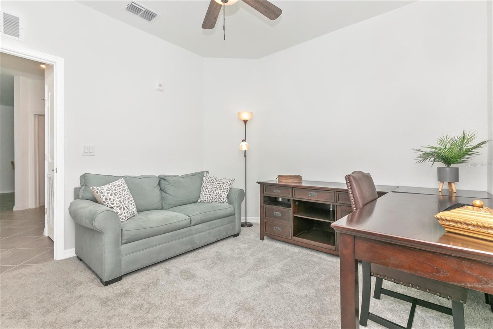 WELLEN PARK GOLF & COUNTRY CLUB - Residential Lease