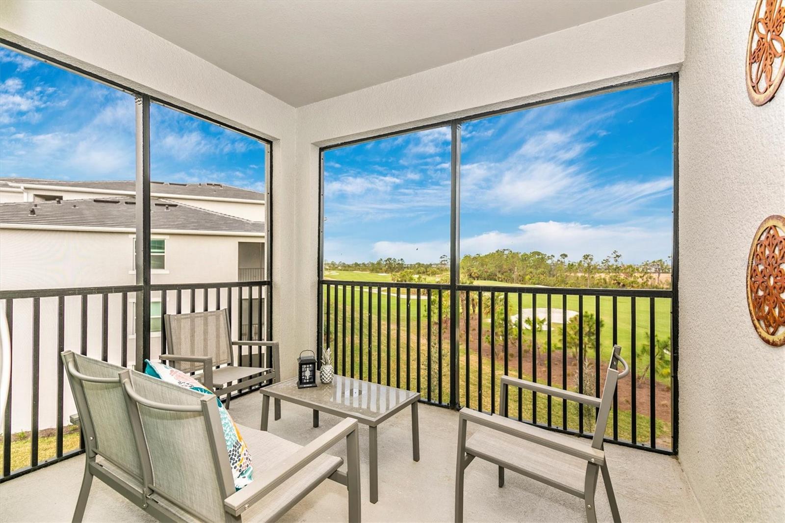 WELLEN PARK GOLF & COUNTRY CLUB - Residential Lease