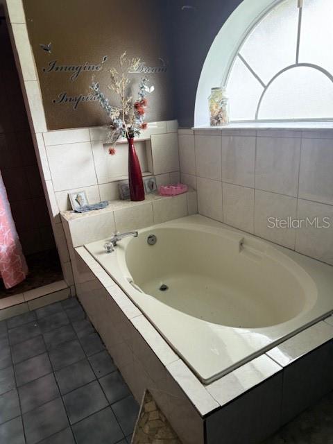 BRETWOOD 02 - Residential