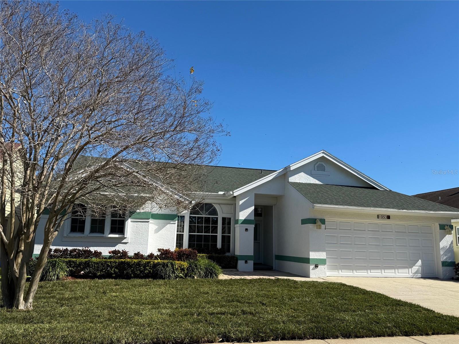 LAKES UNIT 2 PH 2 THE - Residential