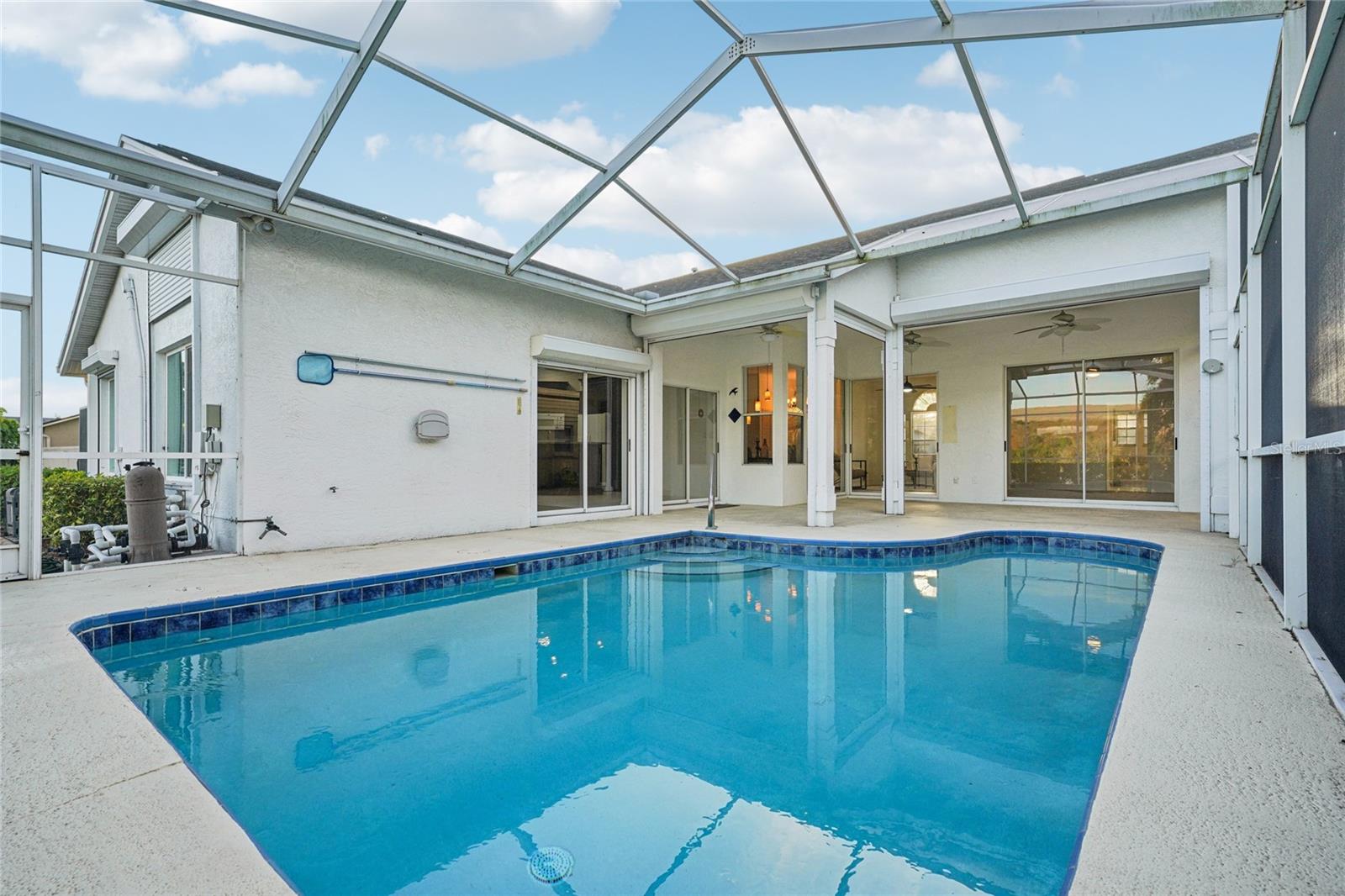 LAKES UNIT 2 PH 2 THE - Residential