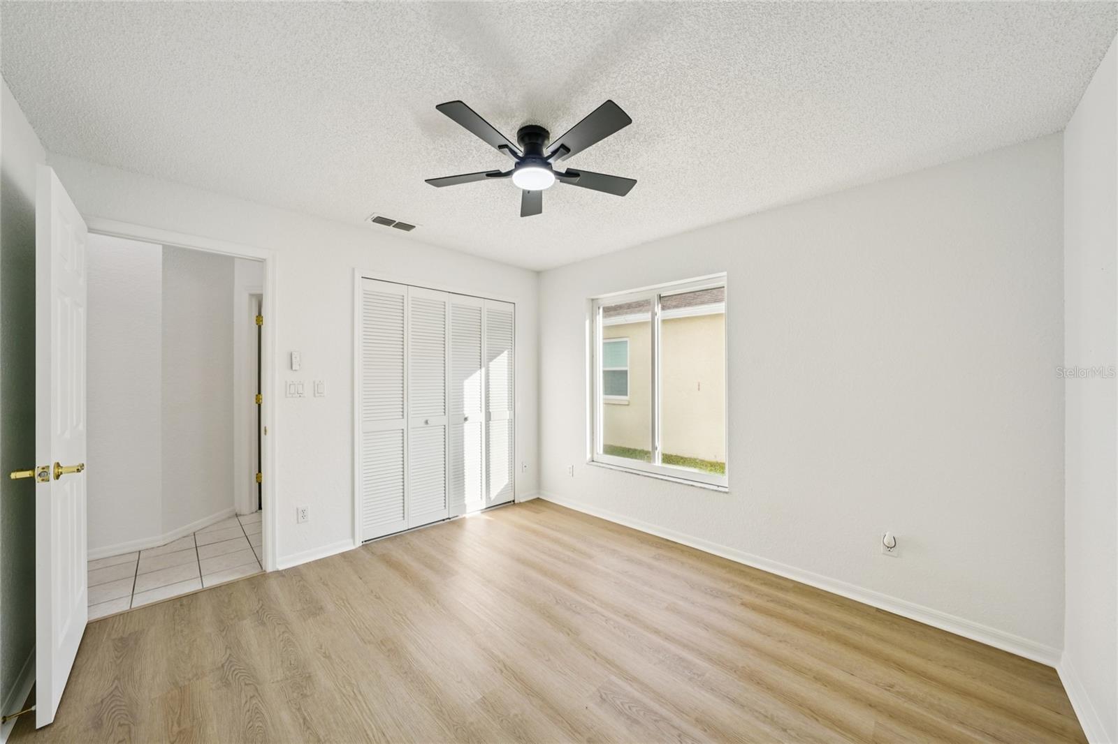 LAKES UNIT 2 PH 2 THE - Residential