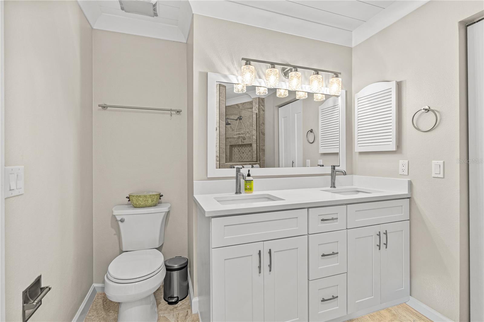 HAWKS LANDING AT PELICAN BAY - Residential