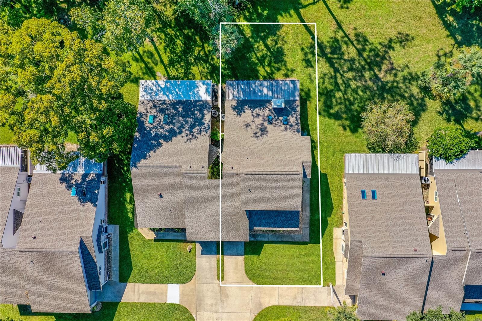 HAWKS LANDING AT PELICAN BAY - Residential
