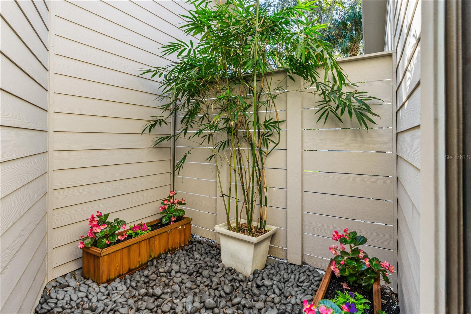 HAWKS LANDING AT PELICAN BAY - Residential