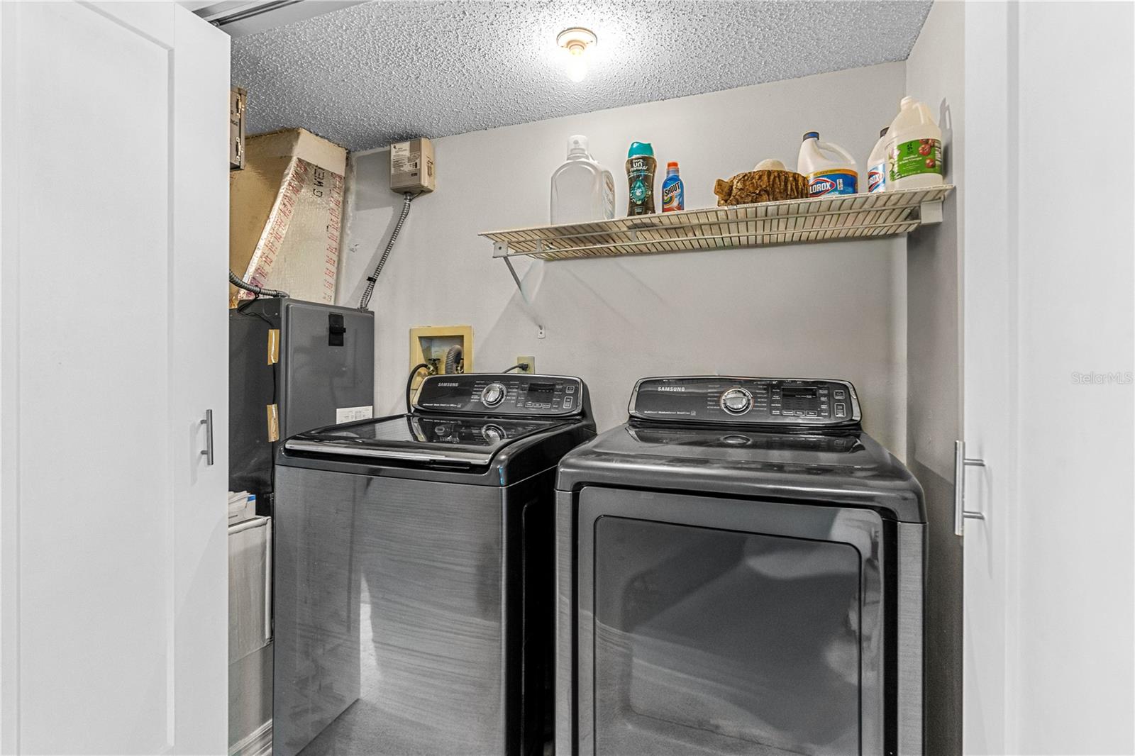 HAWKS LANDING AT PELICAN BAY - Residential