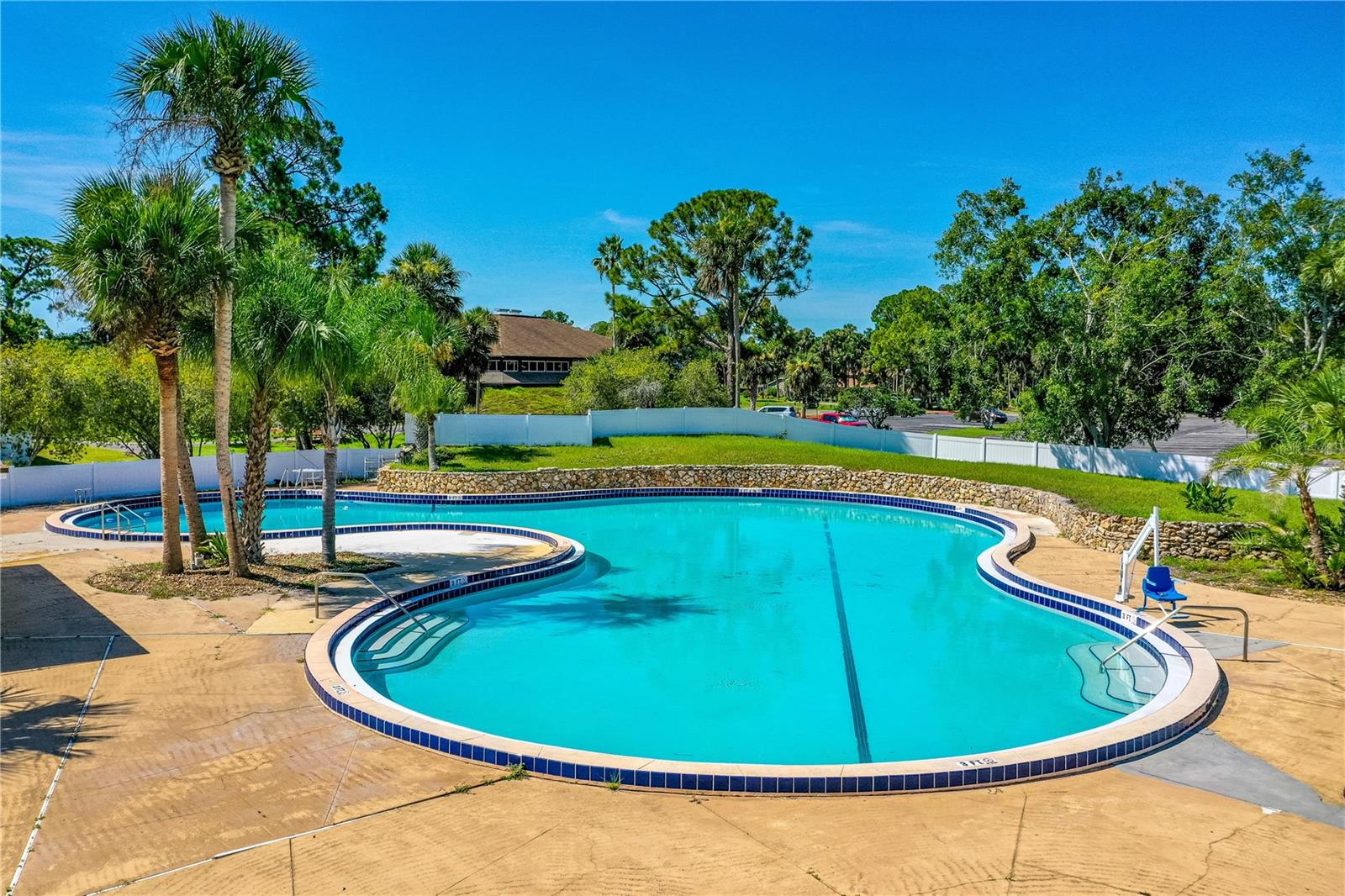 HAWKS LANDING AT PELICAN BAY - Residential