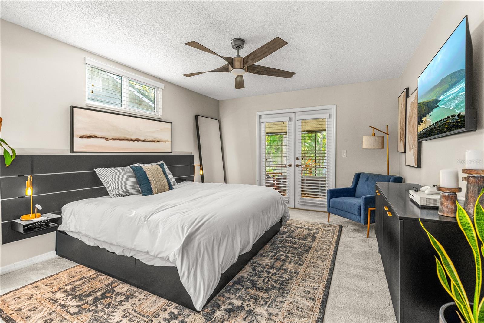 HAWKS LANDING AT PELICAN BAY - Residential