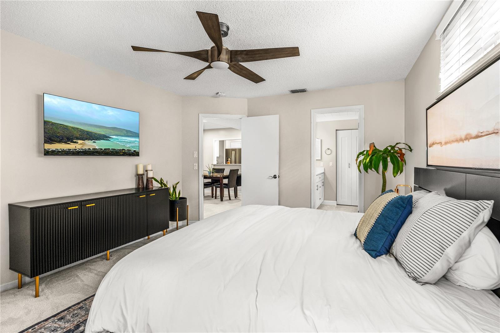 HAWKS LANDING AT PELICAN BAY - Residential