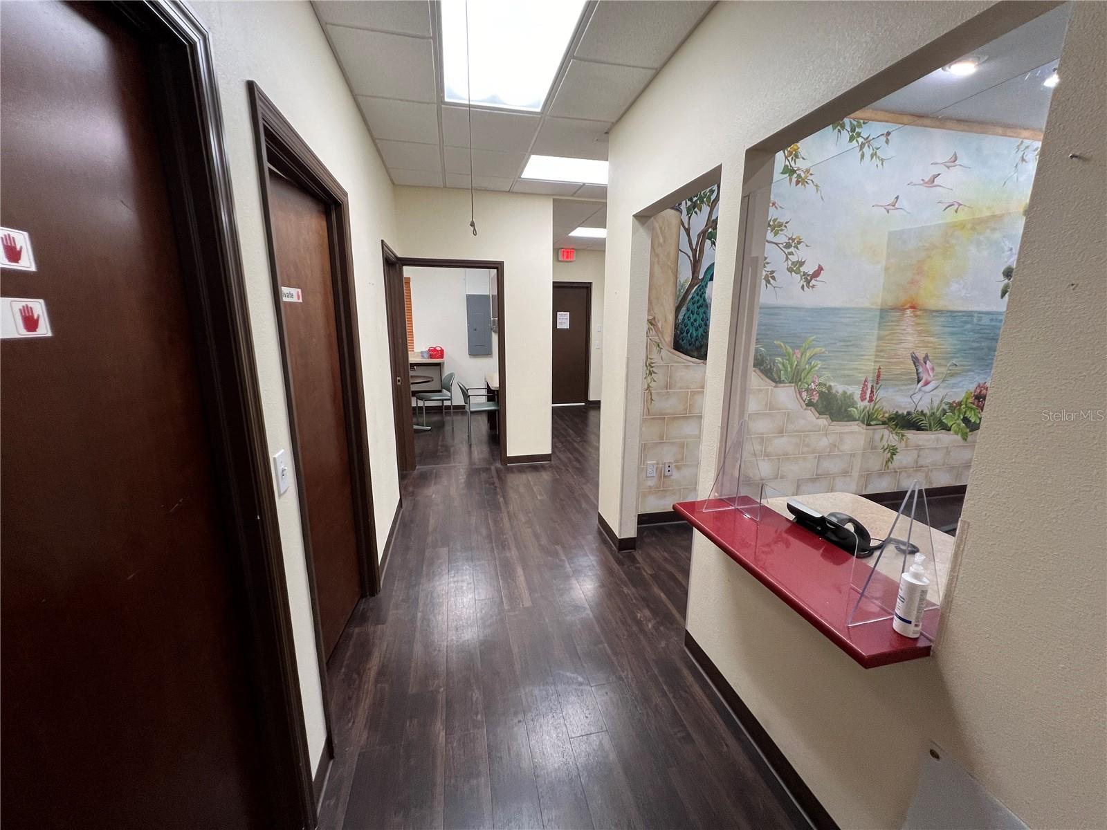 EICHENFELD OAKS MEDICAL CENTER - Commercial Lease