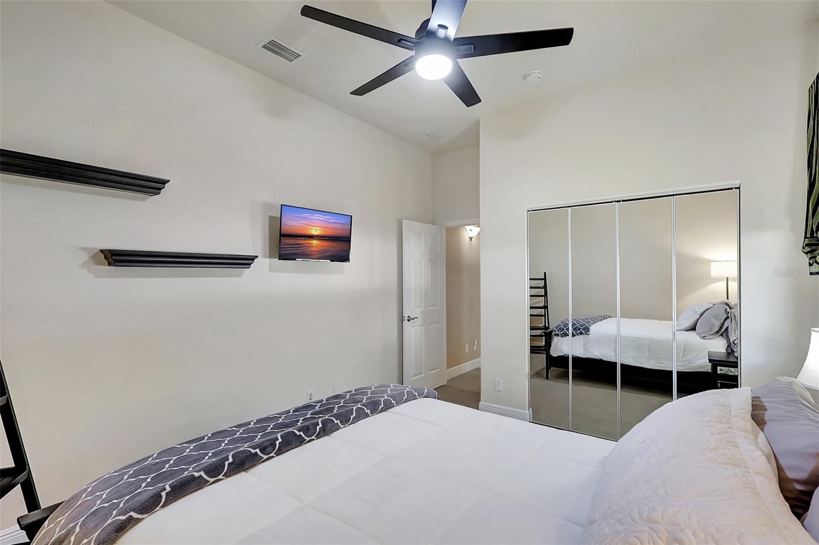 MILL CREEK VII - Residential