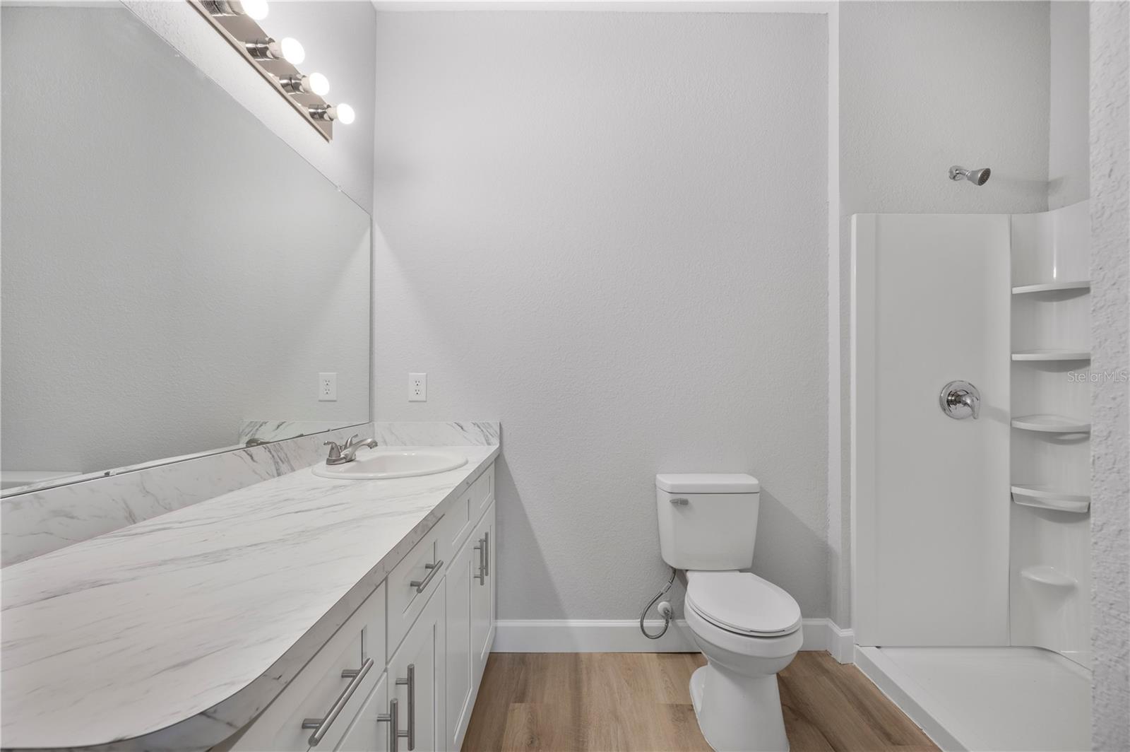 OAK TERRACE - Residential