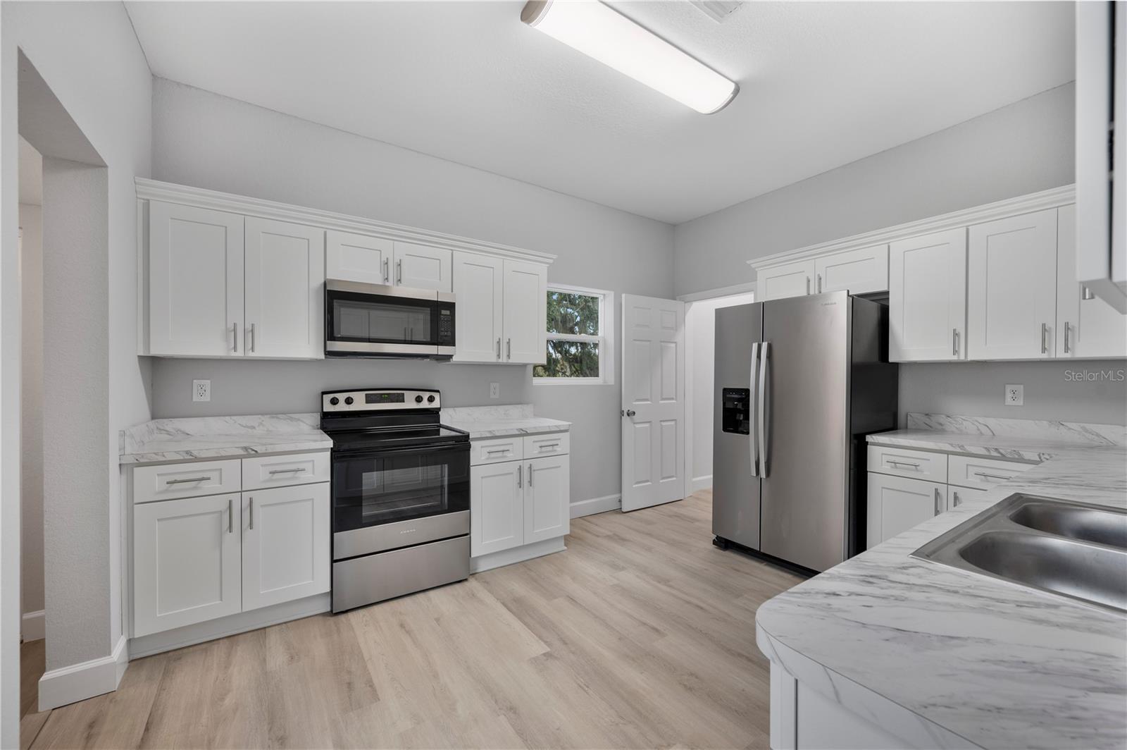 OAK TERRACE - Residential